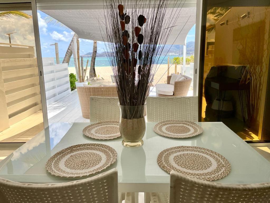 Villa Cocoon Sur La Plage Sandy Ground Bagian luar foto